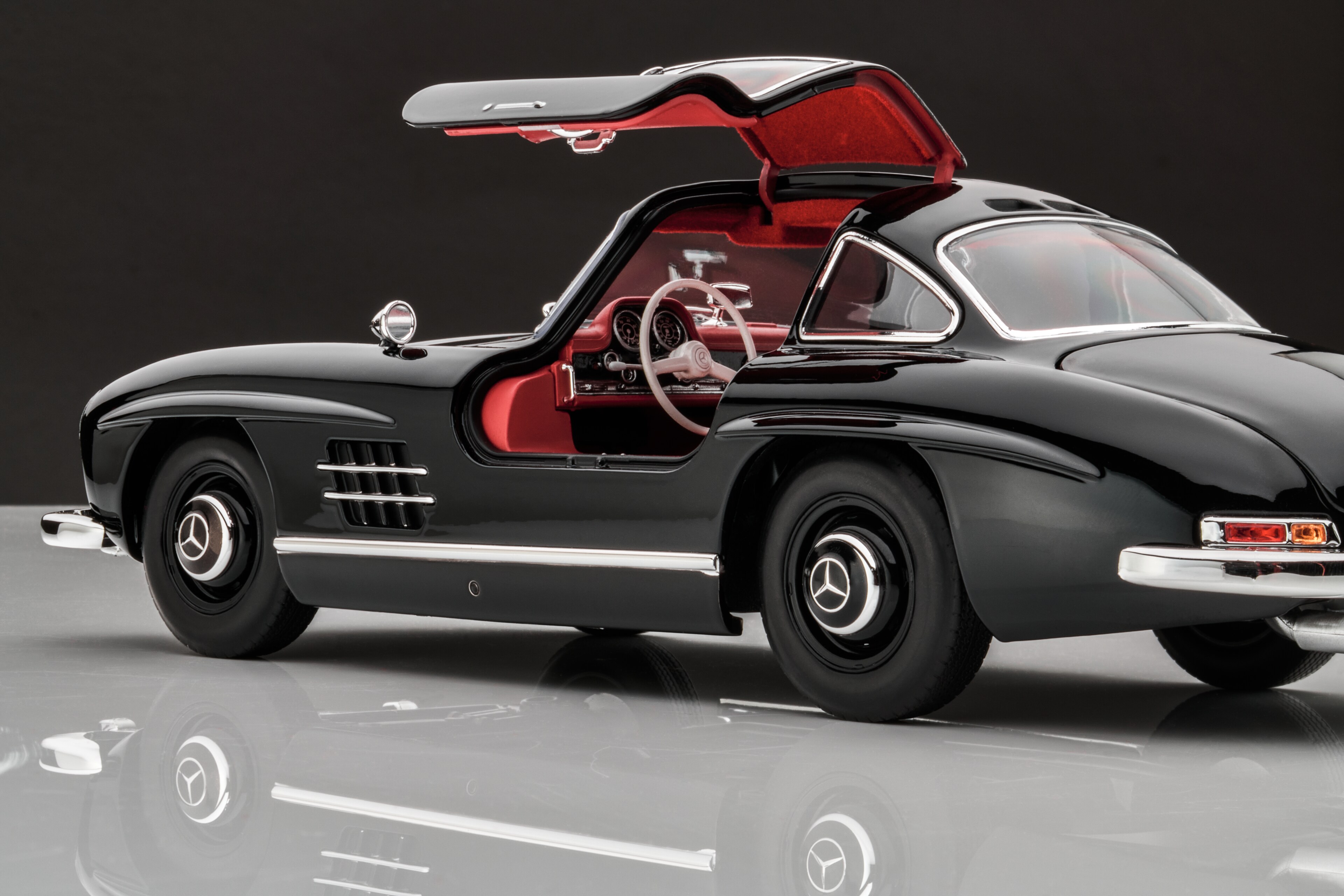 300 SL kupé (1954-1963) W 198 - černá, Norev, 1:18