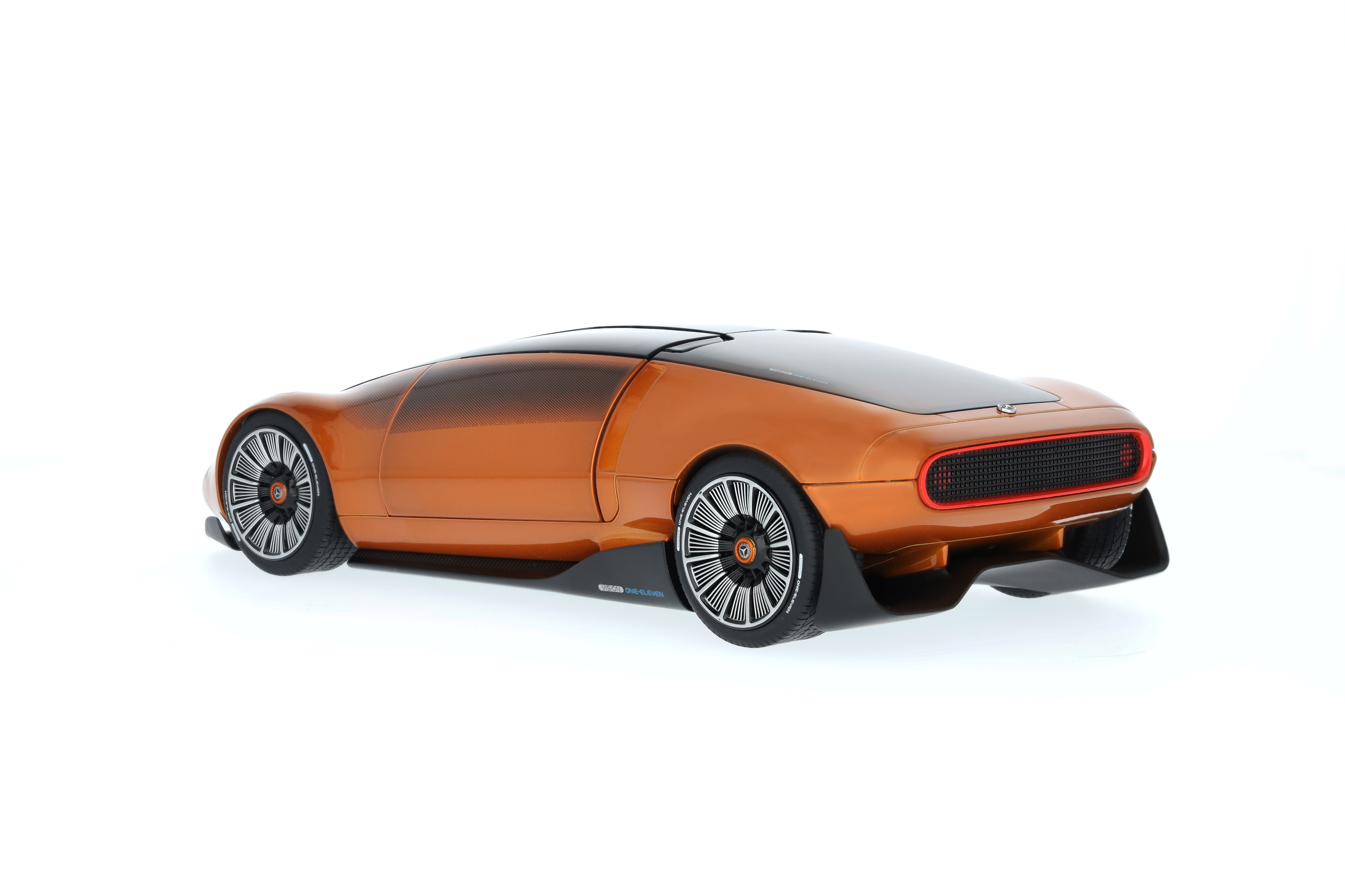 Vision One-Eleven, Předváděcí vůz - oranžová, NZG, 1:18