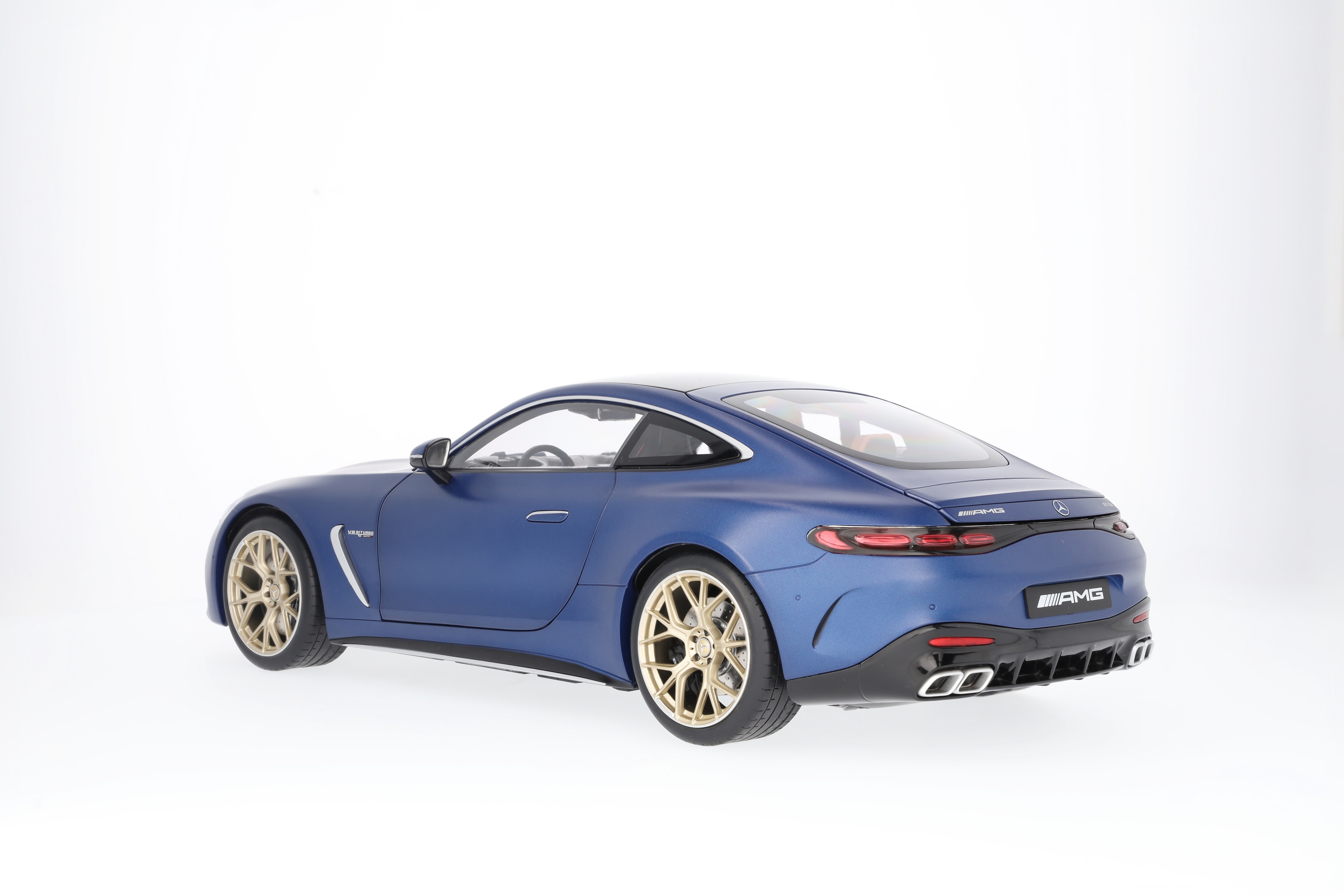 Mercedes-AMG GT 63 4MATIC+ - MANUFAKTUR modrá spectral magno, NZG, 1:12