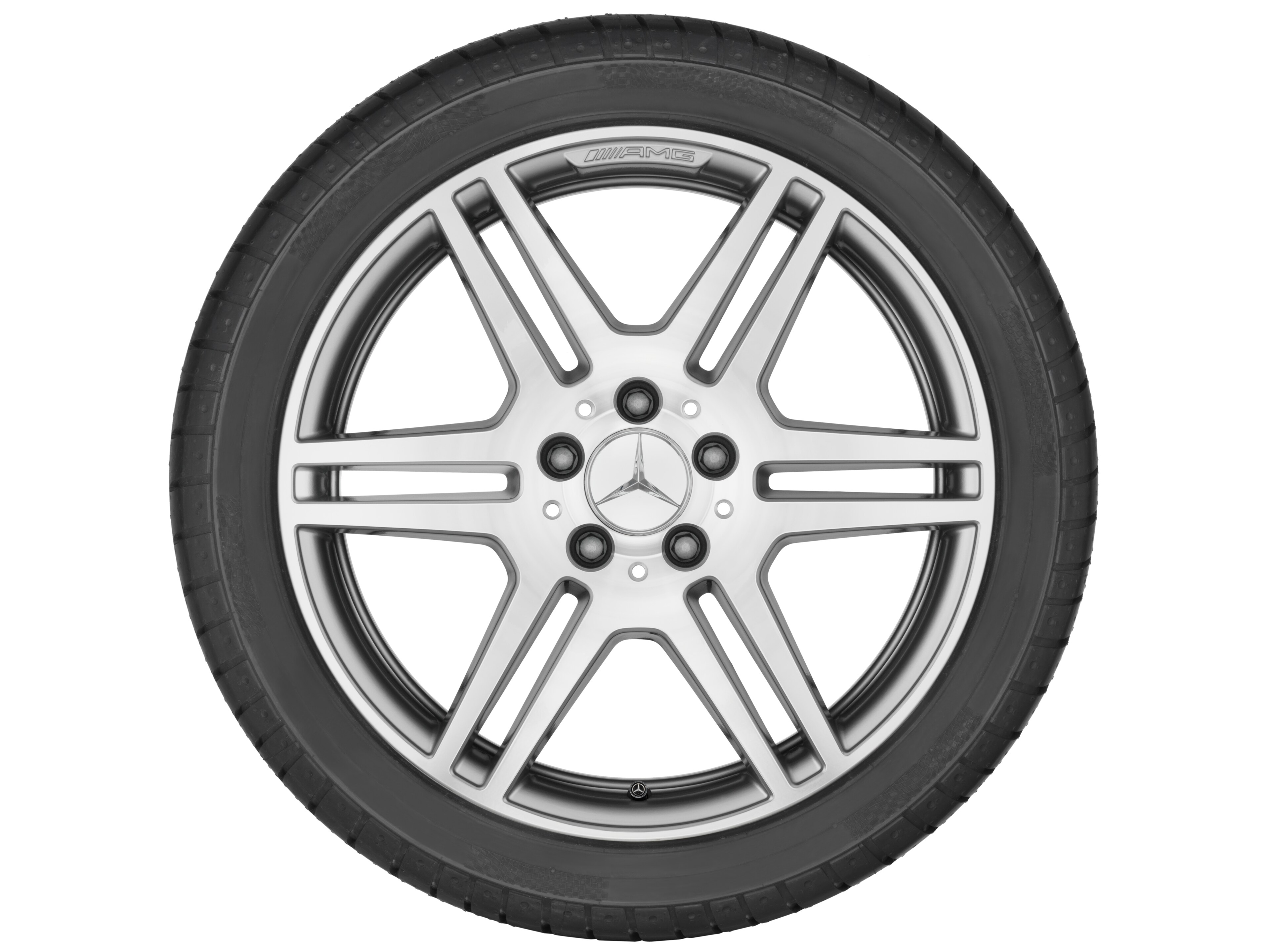 Kolo AMG s 6 dvojitými paprsky, 45,7 cm (18 palce) - 8,5 J x 18 ET 48, stříbrné barvy, soustružené do lesku