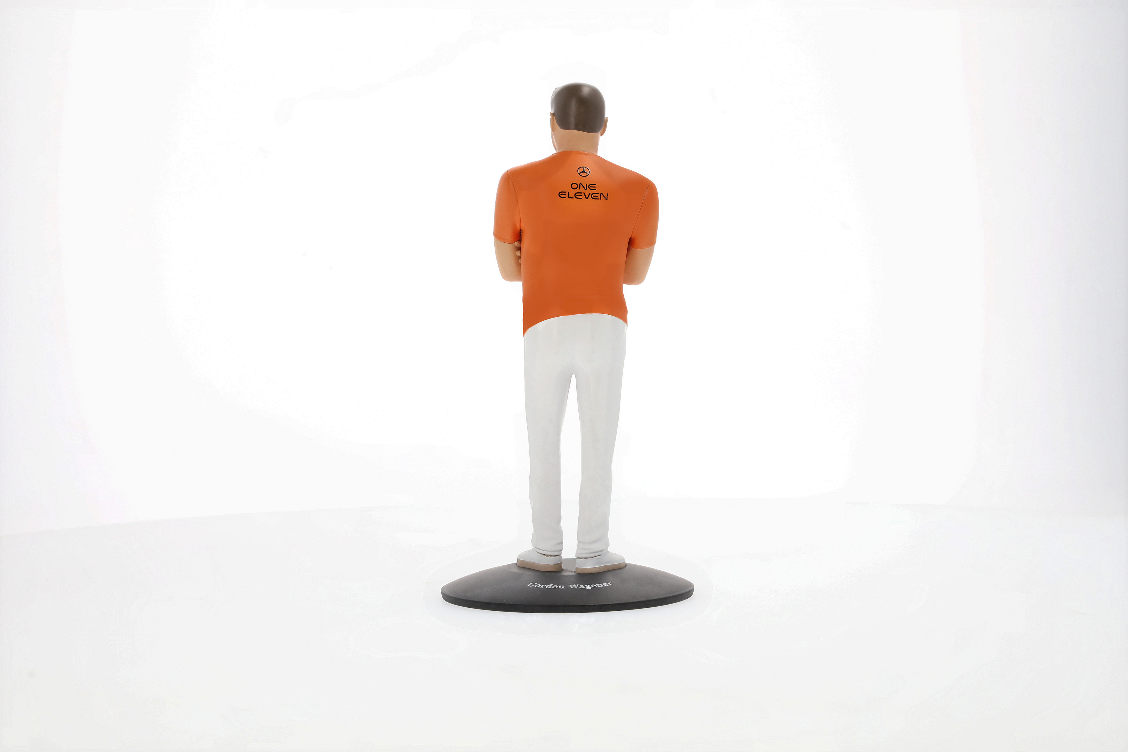 Sada Vision One-Eleven s figurkou, Předváděcí vůz - oranžová, NZG, 1:18