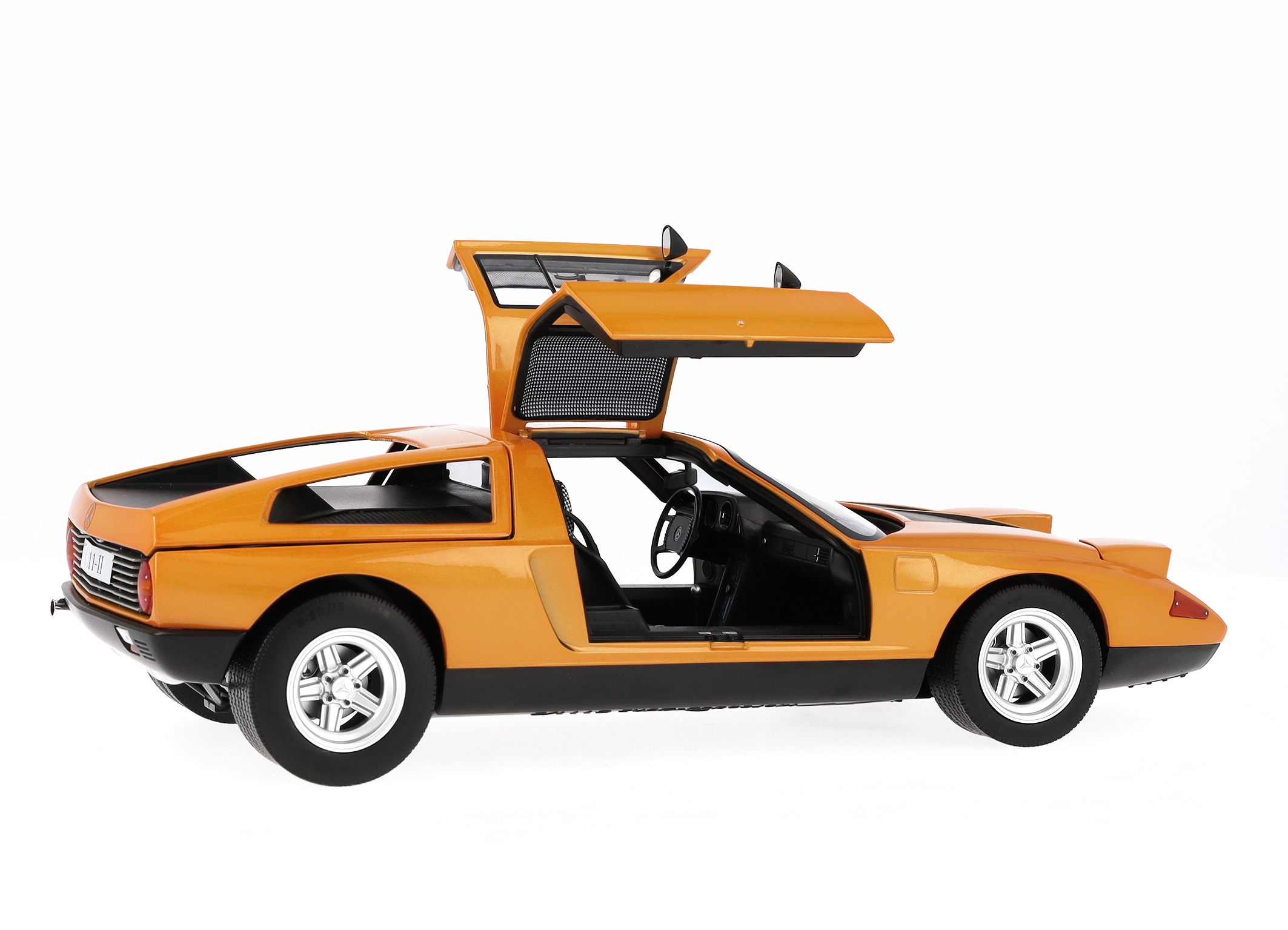 Experimentální vozidlo C 111 / II (1970) - weißherbst, Norev, 1:18