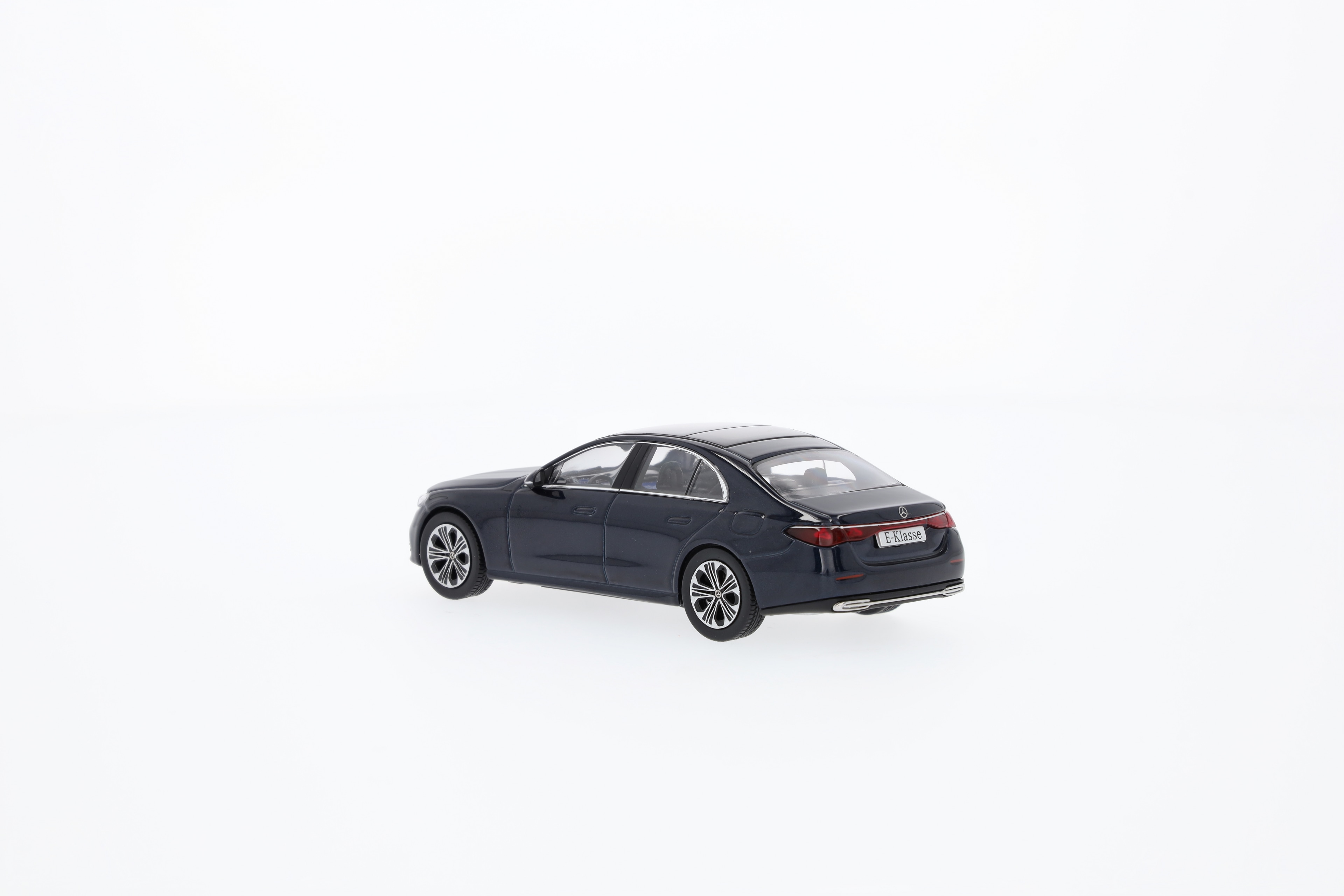 Třída E, sedan, AVANTGARDE, W214 - modrá nautik, iScale, 1:43