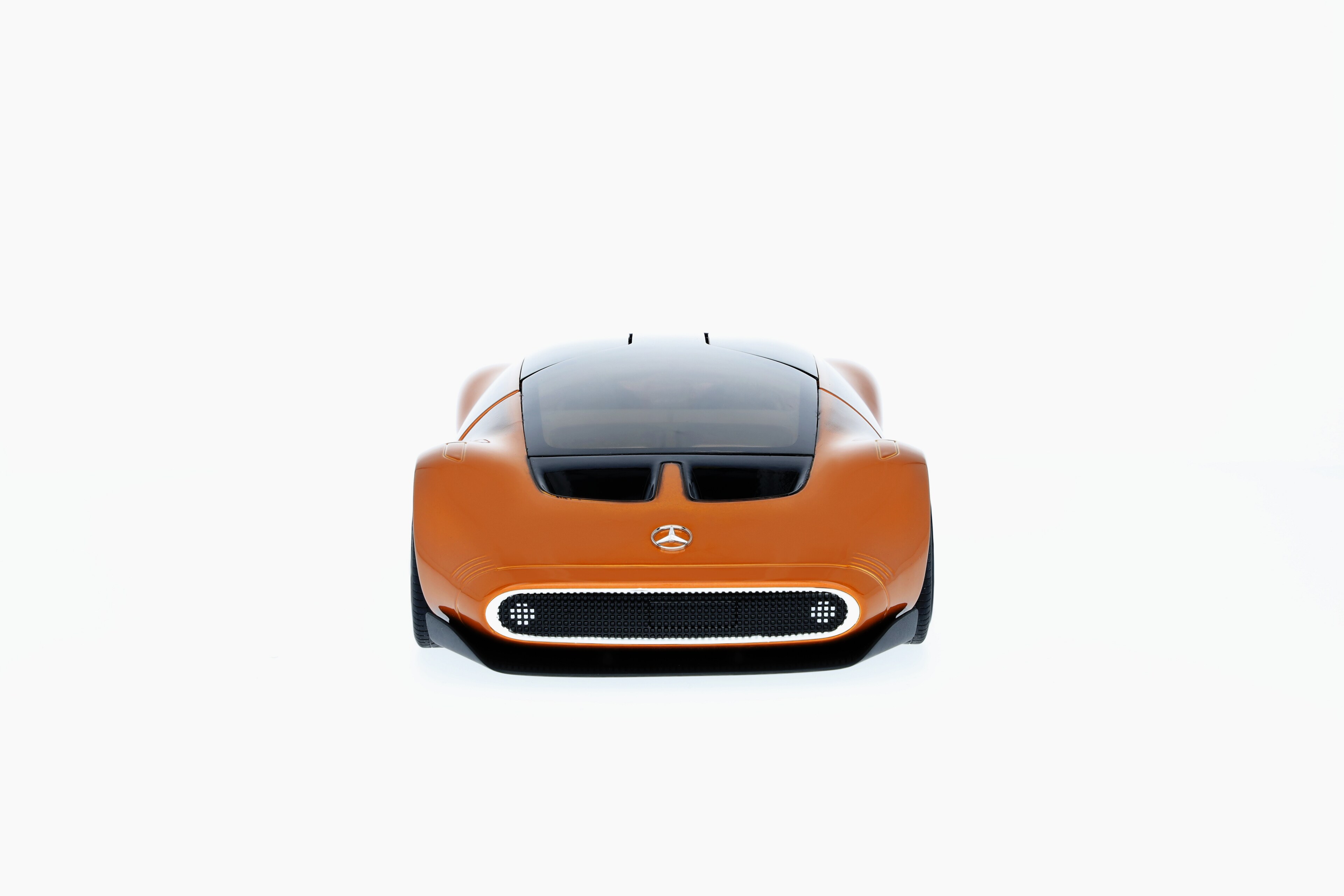 Vision One-Eleven, Předváděcí vůz - oranžová, NZG, 1:18