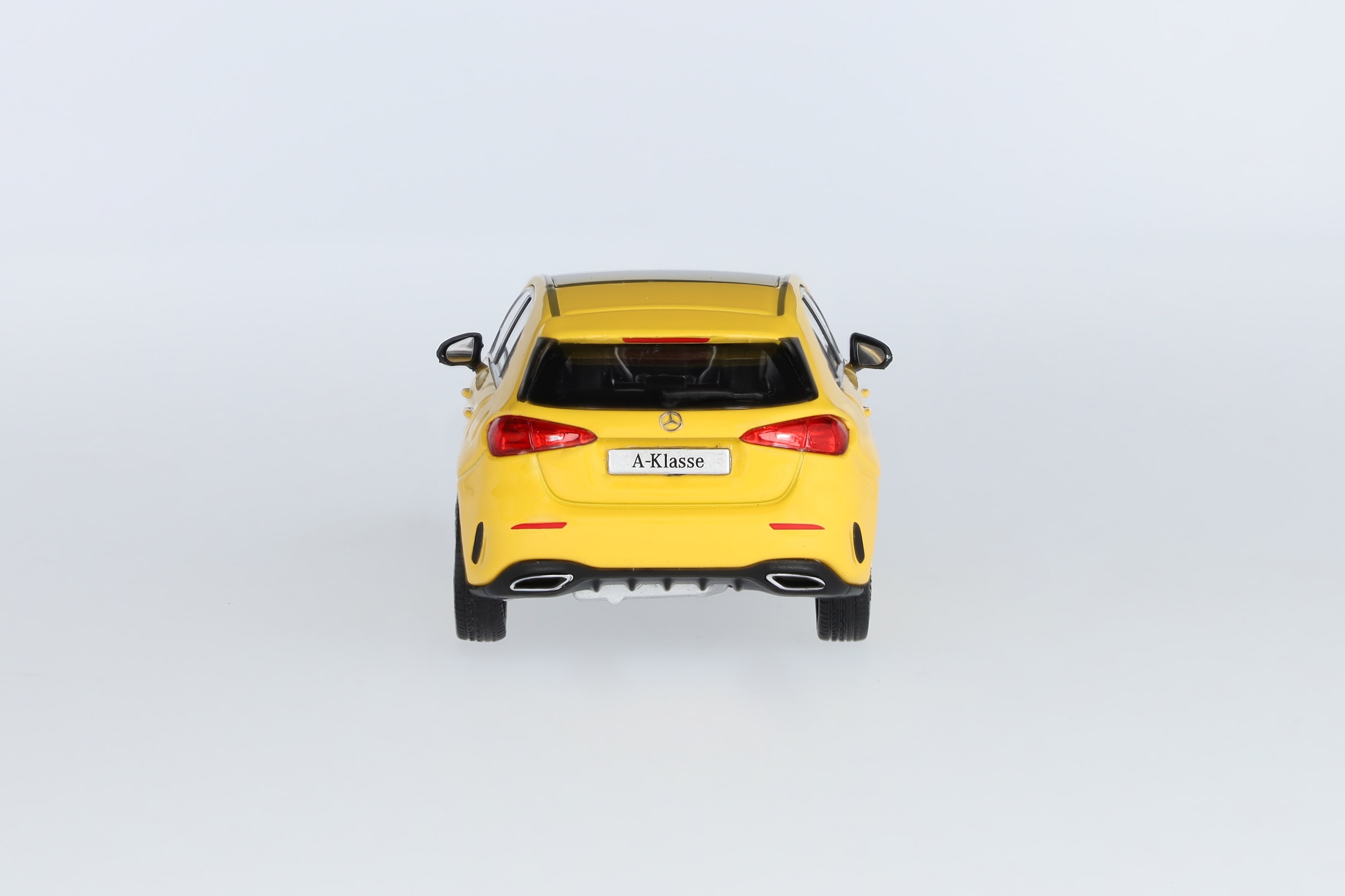 Třída A, Kompaktní sedan, AMG Line, W177 - žlutá sun, Minimax, 1:43