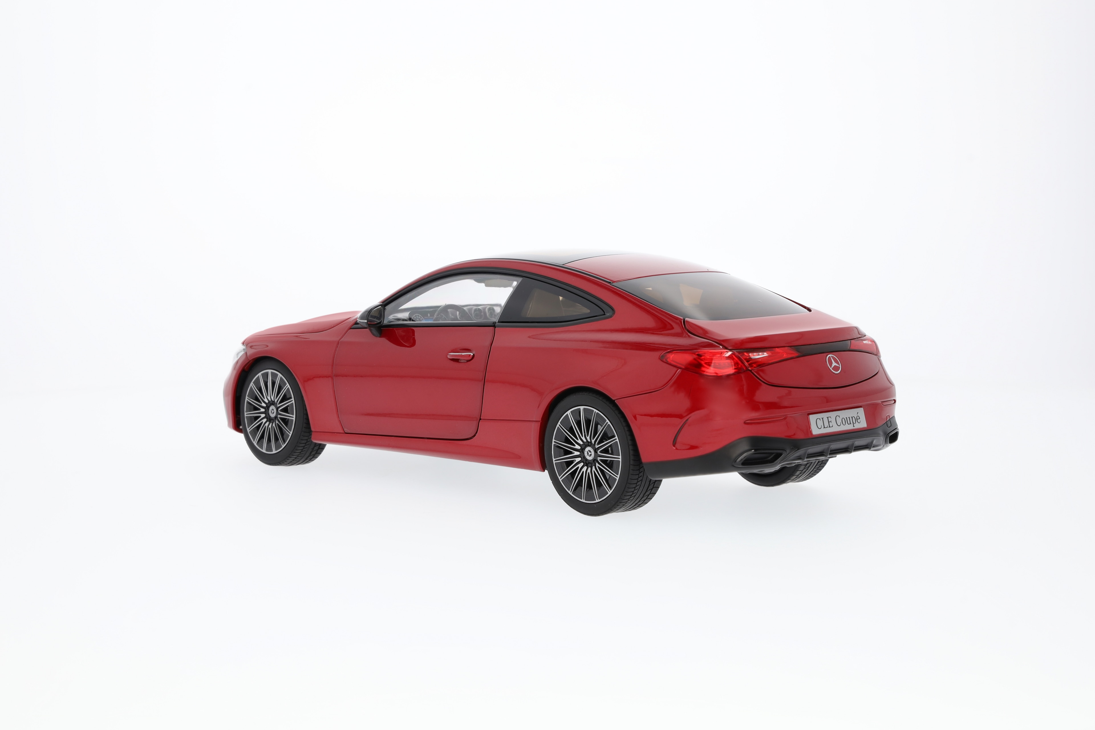 CLE Kupé, AMG Line, C236 - MANUFAKTUR červená Patagonia metalická, Norev, 1:18