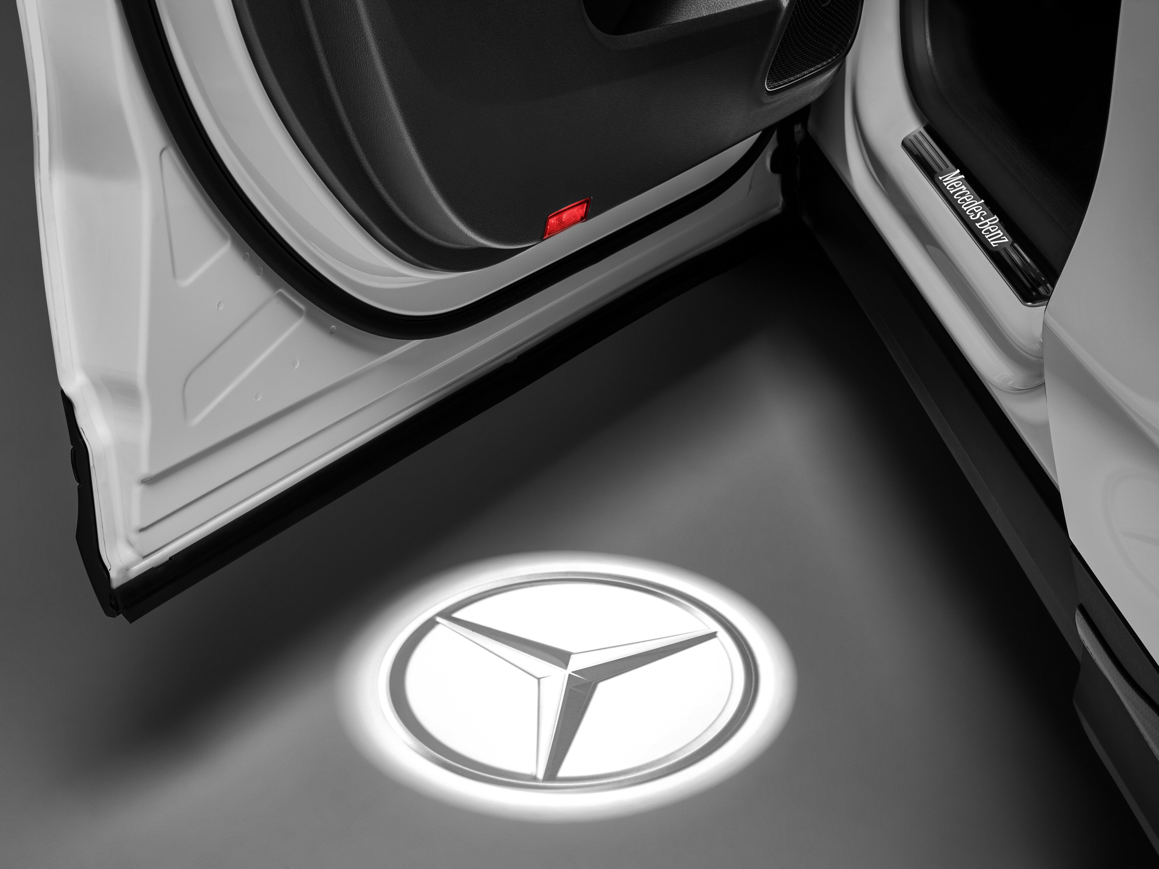LED projektor loga, Hvězda Mercedes - 1 sada